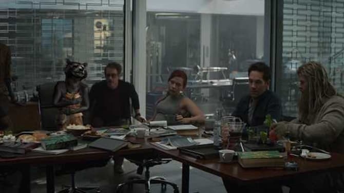 AVENGERS: ENDGAME - Rocket Hilariously Mocks The Team In One Of Two New Deleted Scenes