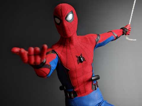 Hot Toys Deluxe Homecoming Spiderman 4k Review Including Photoshoot