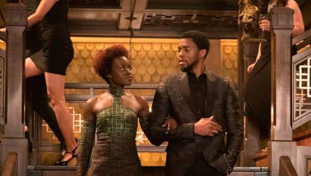 BLACK PANTHER Star Lupita Nyong'o Brilliantly Recreates Chadwick Boseman's Shirtless Rolling BLACK PANTHER Star Lupita Nyong'o Brilliantly Recreates Chadwick Boseman's Shirtless Rolling