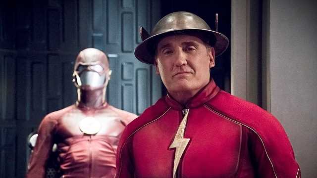STARGIRL Season 2 Reveals Plans For Arrowverse Crossover With John Wesley Shipp Returning As The Flash - Vimarsana News