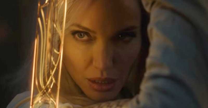 ETERNALS Star Angelina Jolie Says She's Excited For Director Chloe Zhao To Bring A "New Voice" To The MCU - Vimarsana News