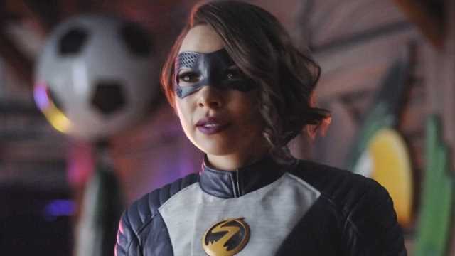 THE FLASH Is Bringing Back Jessica Parker Kennedy For Multiple Episodes Including The 150th Instalment - Vimarsana News