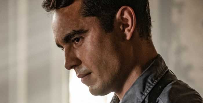 SPIRAL Star Max Minghella On Working With Chris Rock, Reviving The SAW Franchise & That Big Twist (Exclusive) - Vimarsana News