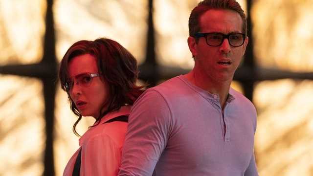 FREE GUY Almost Included A Bigger Nod To DEADPOOL 2 Thanks To The Inclusion Of A Familiar Weapon - Vimarsana News