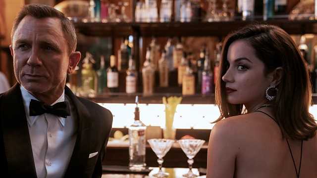NO TIME TO DIE Review; "The Perfect James Bond Movie - Action-Packed, Satisfying, And Surprisingly Heartfelt" - Vimarsana News